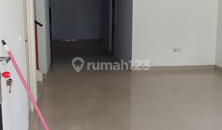 Dijual/Sewa Rumah 2Lt di Tanjung Bunga Cluster Rinjani 1 bisa Sewa Includ Perabot. bisa Jg Kosongan 2