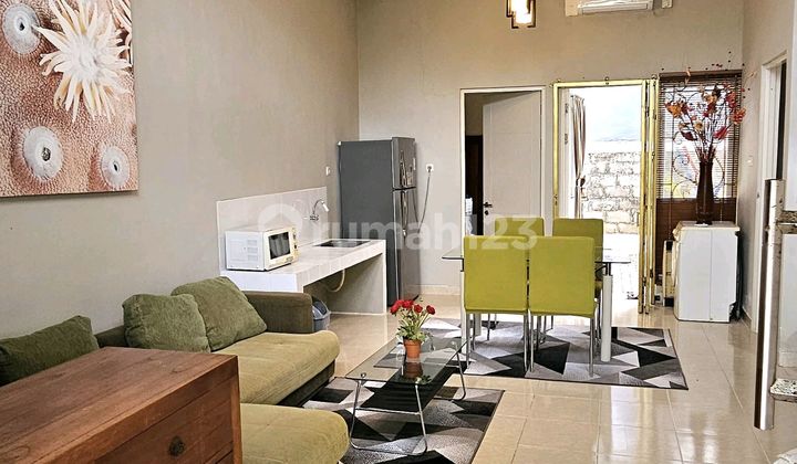 For sale or for rent, Amaryllis 1 cluster house in Tanjung Bunga, Siap Huni, including furniture. 2