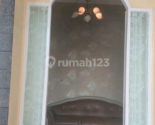 House ready to move in within CCK cluster for residence or investment.