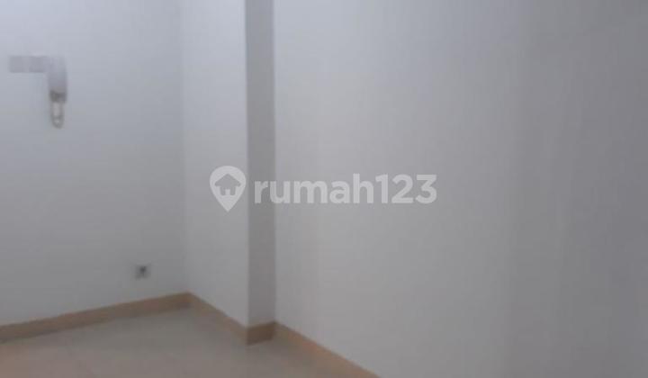 Ready Apartemen 2br Unfurnish Include Ac. 2