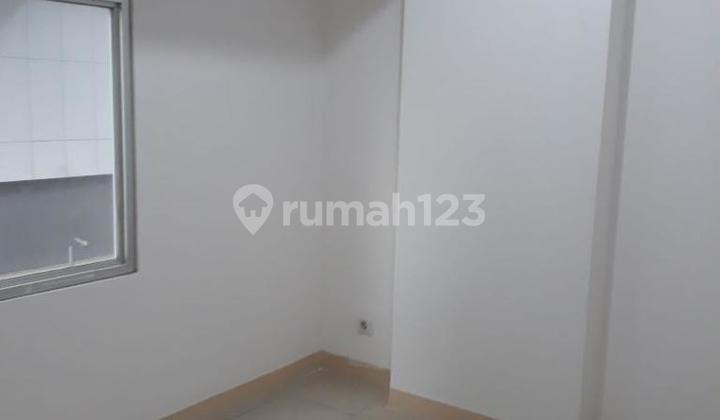 Ready Apartemen 2br Unfurnish Include Ac.
