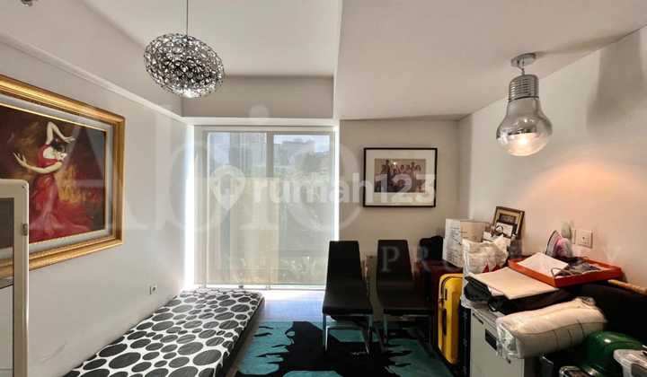 Apartemen Verde One Tower South Dijual - Lantai 2, Unit Sangat Luas 193 M² Apartemen Verde One Tower South Dijual - Lantai 2, Unit Sangat Luas 193 M²