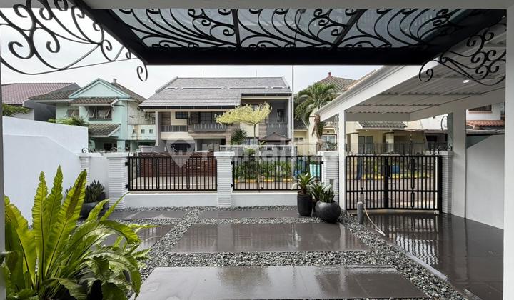 Beautiful Puspita Loka House BSD City Fully Furnished Neat 2