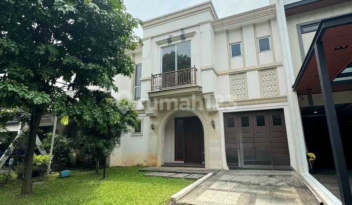 Rumah Vivacia The Eminent Bsd Posisi Bagus Depan Taman