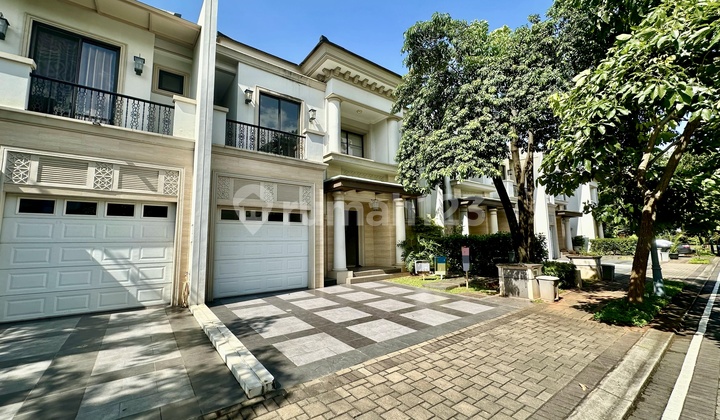 Rumah Mewah Furnish Jadeite De Park Bsd