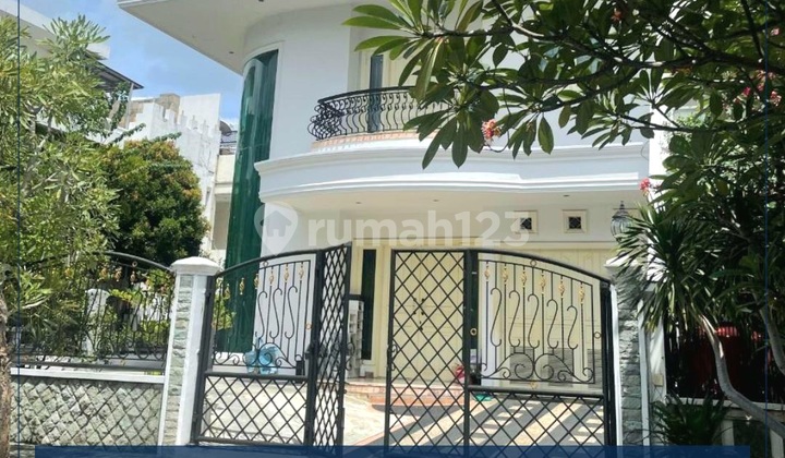 Rumah Mewah Hoek Hook Puri Kencana di Kembangan Selatan Rumah Mewah Hoek Hook Puri Kencana di Kembangan Selatan