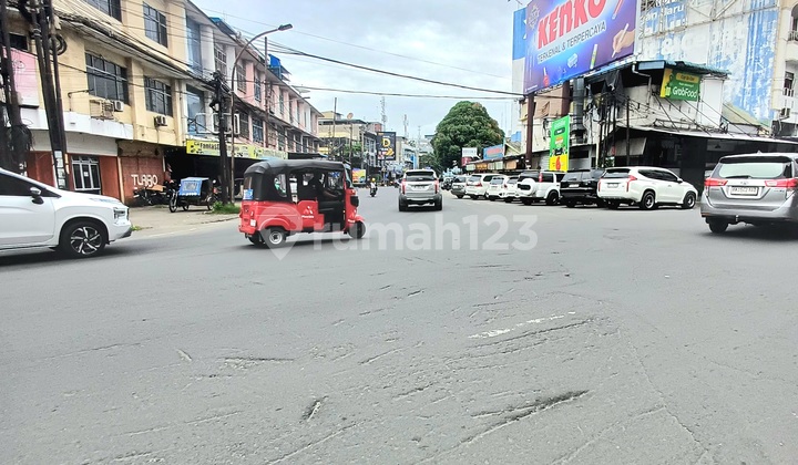Ruko Bisnis Siap Pakaivpinggir Jalan S.parman 2
