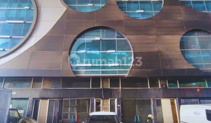 Ruko Bagus di Komplek Centrium Bisnis Centre
