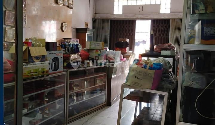 For Sale, Ready-to-Occupy Shophouse by the Roadside in Kp. Lalang 2