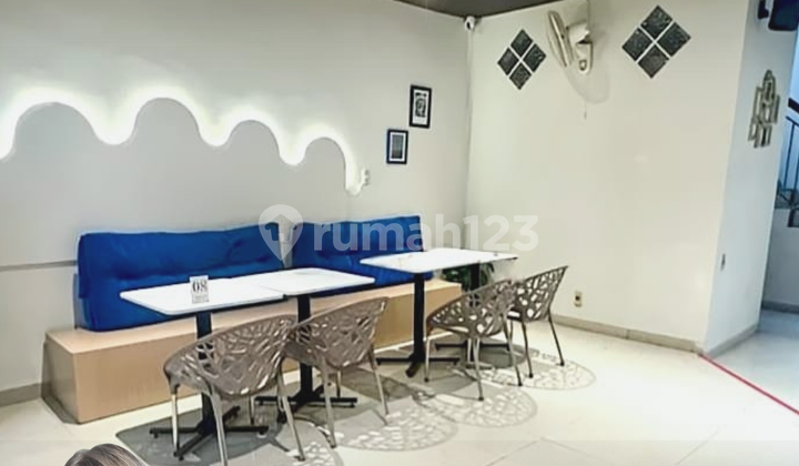 8-Meter Wide Shop House at Affordable Price in Patimura Street Area.