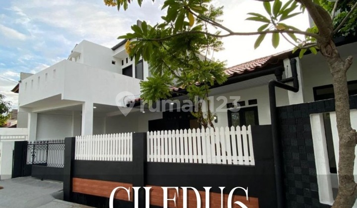 Dijual Harga Miring!! Rumah Estetik Dalam Komplek