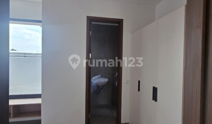 Suitable for Couples & Young Families Izz I BSD - Width 5 & 6, Efficient Layout, Move-In Ready 2