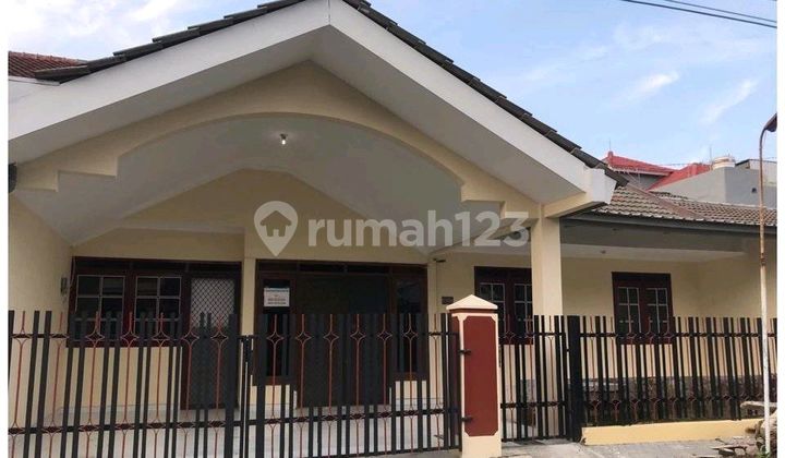 Pondok Candra Indah Ready-to-Occupy House, Close to Surabaya, Gunung Anyar, Rungkut