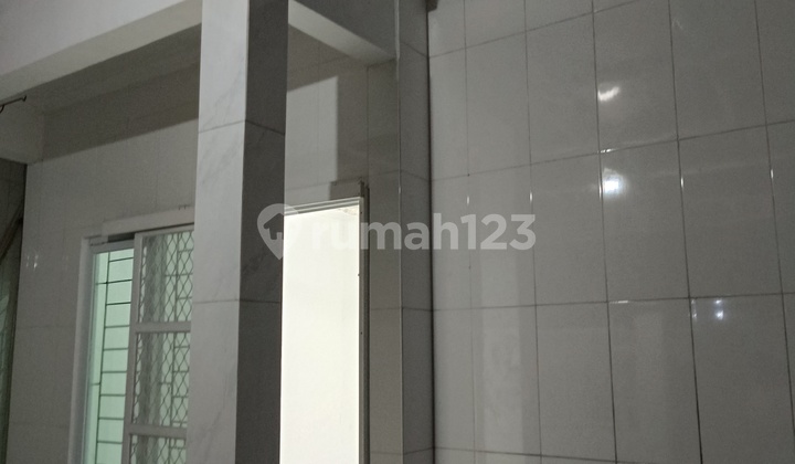 Rumah Siap Huni Dekat Upn Royal Paka Gunung Anyar Centra Point 2