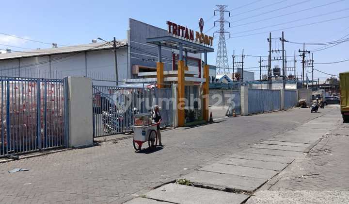 For Rent: Tritan Point Warehouse Ready to Use Flood-Free in Sukomaunggal, Margomulyo Near Benowo and Osowilangun