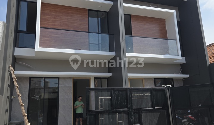 New Strategic Elite House Semalamg Indah Wisma Mukti Near Araya Near Dharmahusada Near Kertoadi Near Gubeng 2