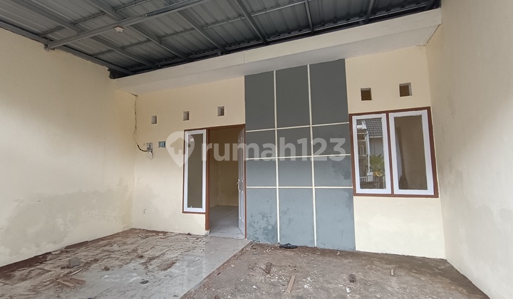 Affordable Ready-to-Live House in Perum Pesona Gunung Anyar, East Surabaya, Rungkut 2