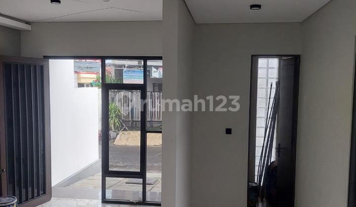 New House 100% New in Semampir, Right in the Middle of the Main Road Merr New House 100% New in Semampir, Right in the Middle of the Main Road Merr