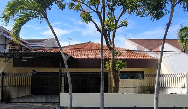 Rumah di Saronojiwo Keluar Komplek Langsung Jalan Raya Besar Jemursari Prapen