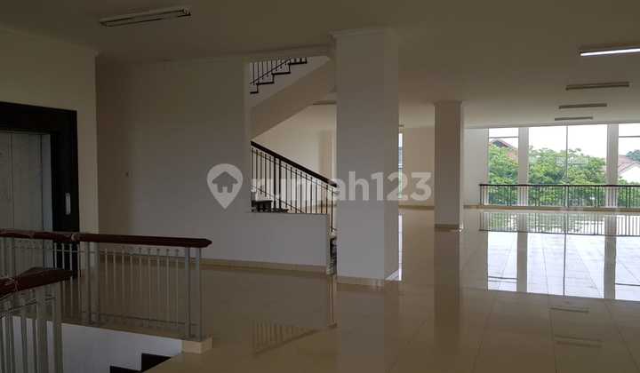 Gedung 3 Lantai Bangunan Baru Gress Siap Usaha Dekat Ayani Dekat Prapen Raya Jemursari 2