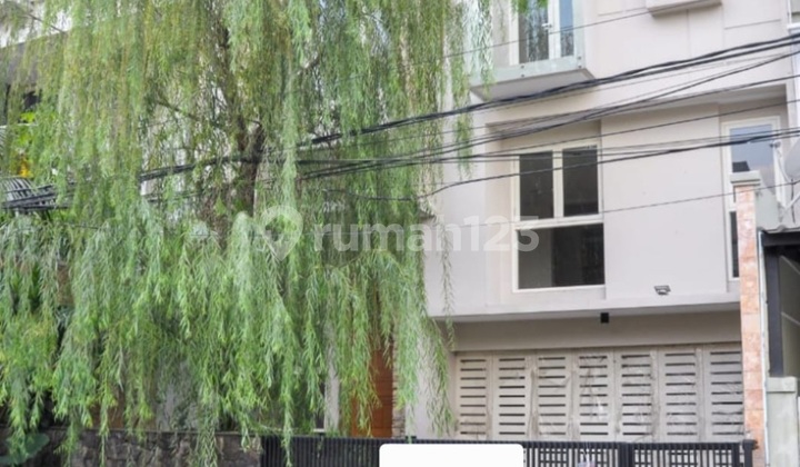 New House Quiet Location 2