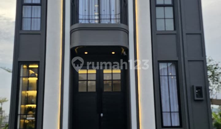 Grand Lyndon Surabaya Barat 2 Lantai di Lakarsantri