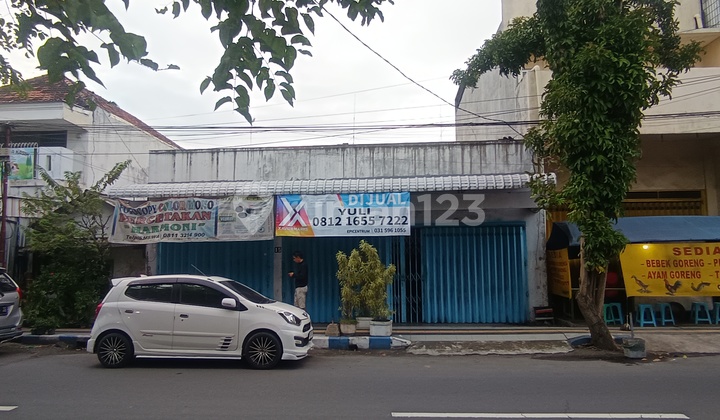 For Sale House Re Martadinata Zero Jalan Raya Jombang in Jombang