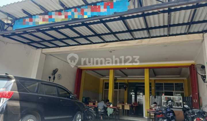 Disewakan Rumah 2,5 Lantai Simpang Darmo Permai Utara