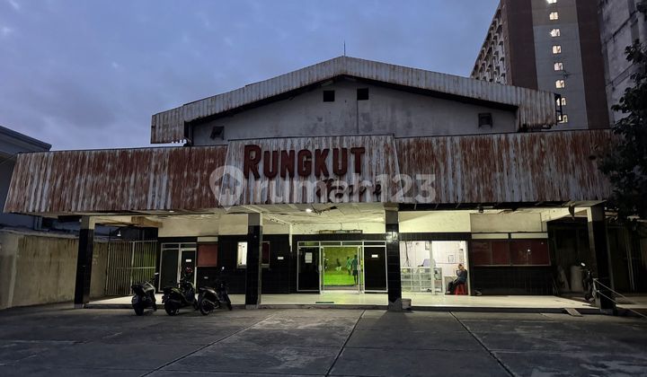 For Sale Former Cinema Building in Rungkut Gunung Anyar, Rungkut For Sale Former Cinema Building in Rungkut Gunung Anyar, Rungkut
