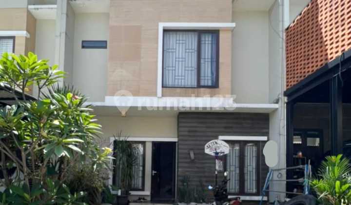 Dijual Cepat Rumah Siap Huni Asri 2 Lantai di Villa Amartha 2 Ciputat