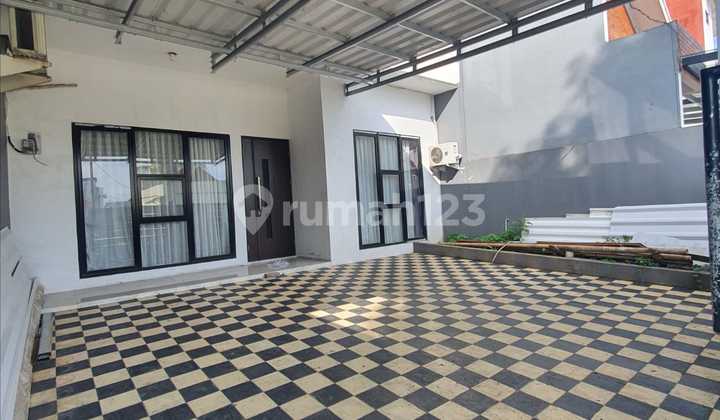 For Sale Quick Move-In Ready House Access Near Toll Gate, Aeon Mall, ICE, Campus, Hospital, Pasmod, Etc. in Bumi Puspitek Asri Tangerang 2