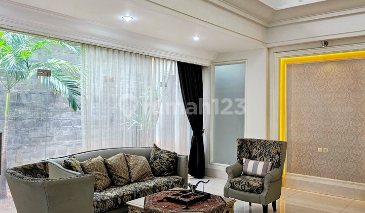 Jual Cepet Rumah Mewah Modern Classic Ada Pool & Area Gym Tebet Jaksel