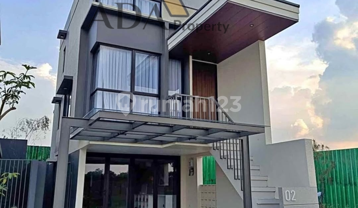 Tree Tops Rumah Baru 3 Lantai di Lippo Cikarang Tree Tops Rumah Baru 3 Lantai di Lippo Cikarang