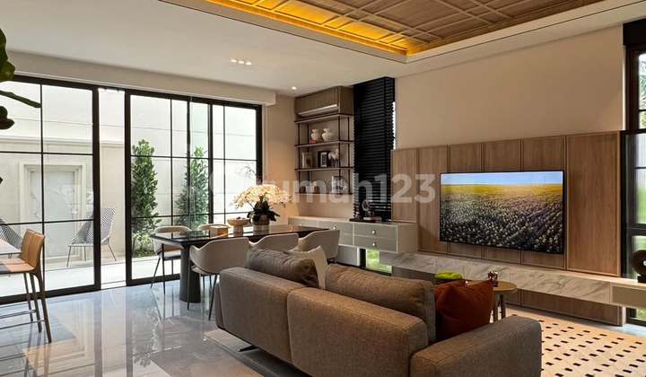 Allegra Casa De Lago Lippo Cikarang House 2