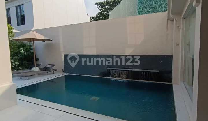 Rumah Murah dengan Kolam Renang| Lippo Cikarang| Cassa Del La Go Rumah Murah dengan Kolam Renang| Lippo Cikarang| Cassa Del La Go