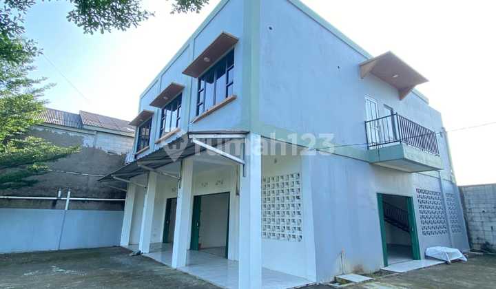 3 Shophouses 1 House Behind Wibawamukti Stadium, East Cikarang. 2