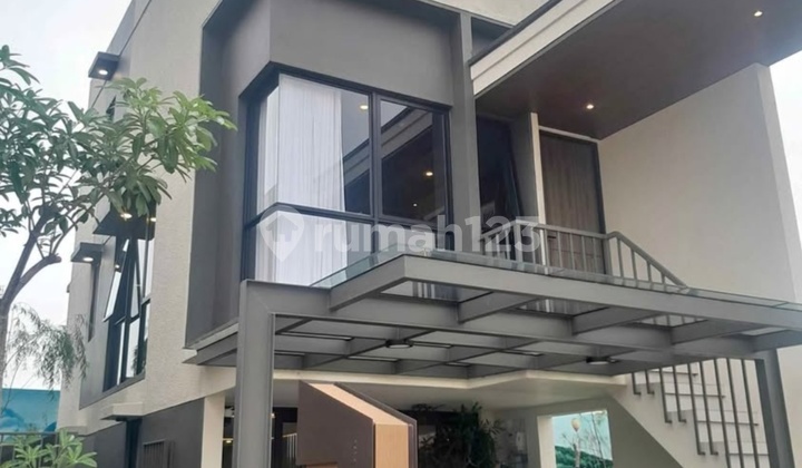 3-Storey House Lippo Cikarang Neo Top Collection Tree Top Living 2