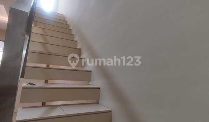 Dijual Rumah Siap Huni Pantai Mentari Surabaya 2