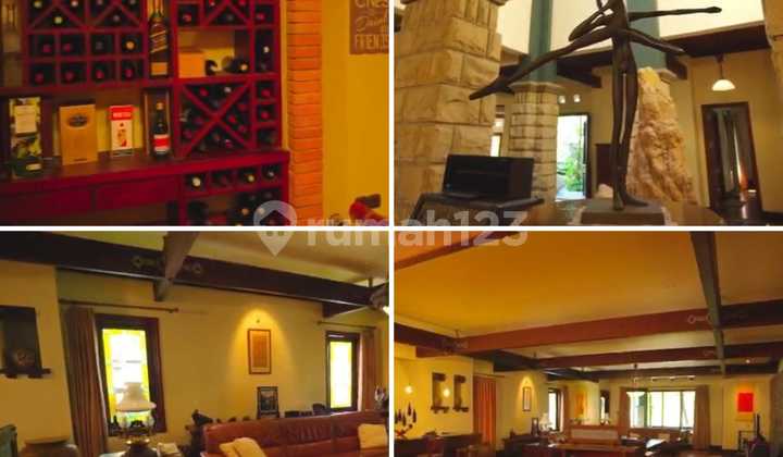 For Sale: Luxurious Villa in Tretes Prigen, Pasuruan For Sale: Luxurious Villa in Tretes Prigen, Pasuruan