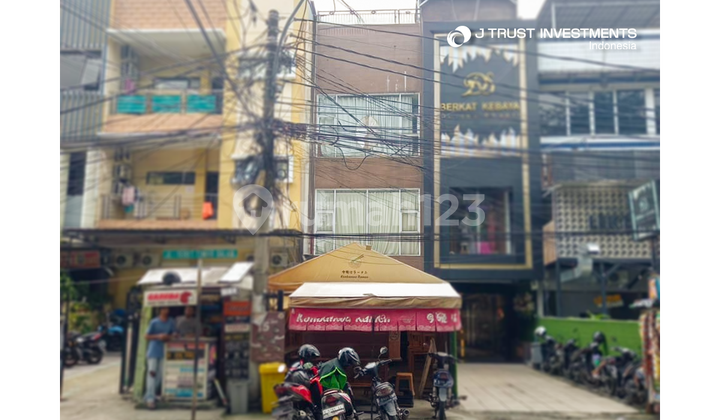 Siap Huni, Ruko, SHM, Dekat Akses Transjakarta, Dekat Akses Tol