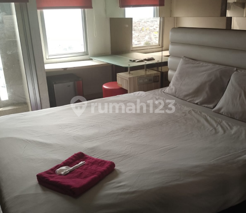 Jual Cepat Owner Bu Apartemen Green Bay 2Br A Rapi Jual Cepat Owner Bu Apartemen Green Bay 2Br A Rapi