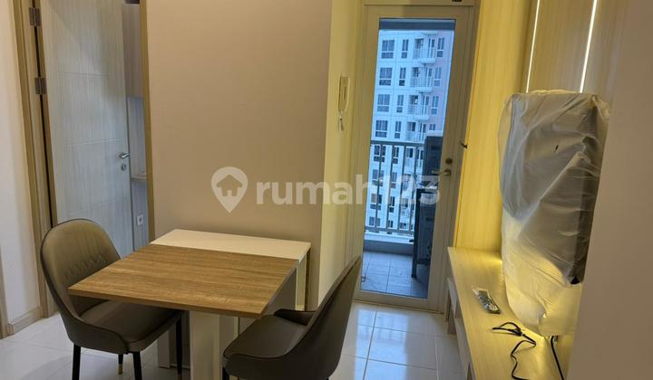 Disewakan 2 Bedroom Tokyo Ginza Lantai Tinggi Rapi Siap Huni