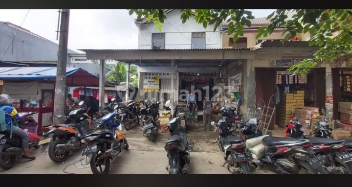 Shop House for Rent in Pasar Rawalumbu, Suitable for Wholesale and Groceries 2