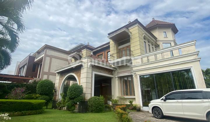 Dijual Rumah Mewah Bukit Indah Sukajadi Semi Furnished Siap Huni 2