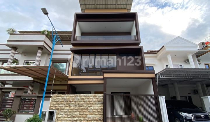 Dijual Rumah Baru 3 Lantai Siap Huni Batam Centre