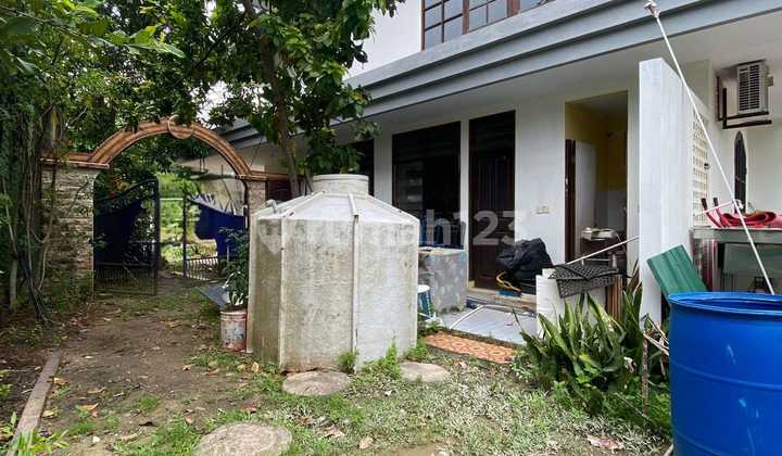 Disewakan Rumah Crown Hill Semi Furnished 2