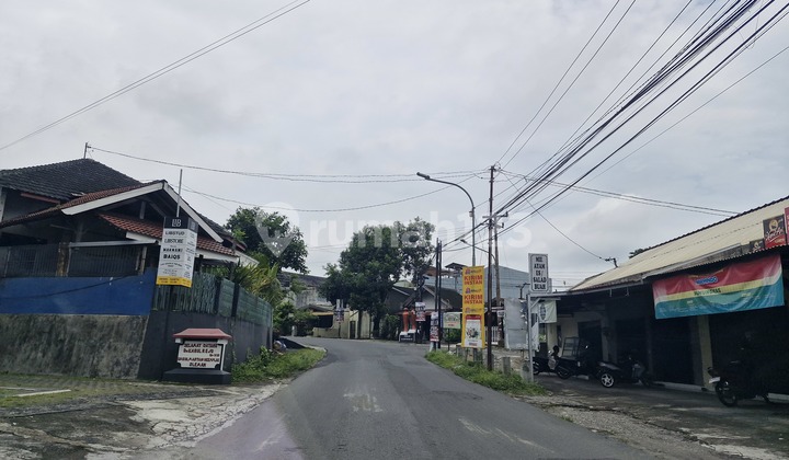 Tanah di Jual Jogja Tepi Jalan Raya Area Kampus Uii Jogja, SHM Pekarangan Per Unit