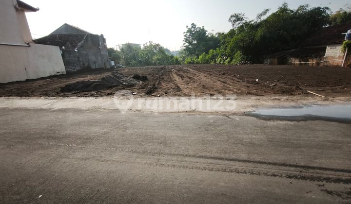 Tanah Jogja Dekat Hotel Hyatt dan Kampus Ugm, Siap Bangun dan Legalitas SHM Pekarangan Tanah Jogja Dekat Hotel Hyatt dan Kampus Ugm, Siap Bangun dan Legalitas SHM Pekarangan