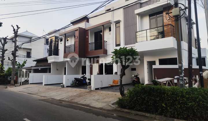 Rumah Bagus 2 Lantai Di Cempaka Putih Timur, Cempaka Putih, Jakarta Pusat, 10510, Cempaka Putih 2
