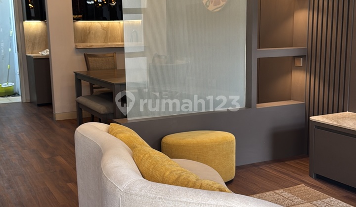 Disewakan Rumah Cantik Furnished di Fiordini 2